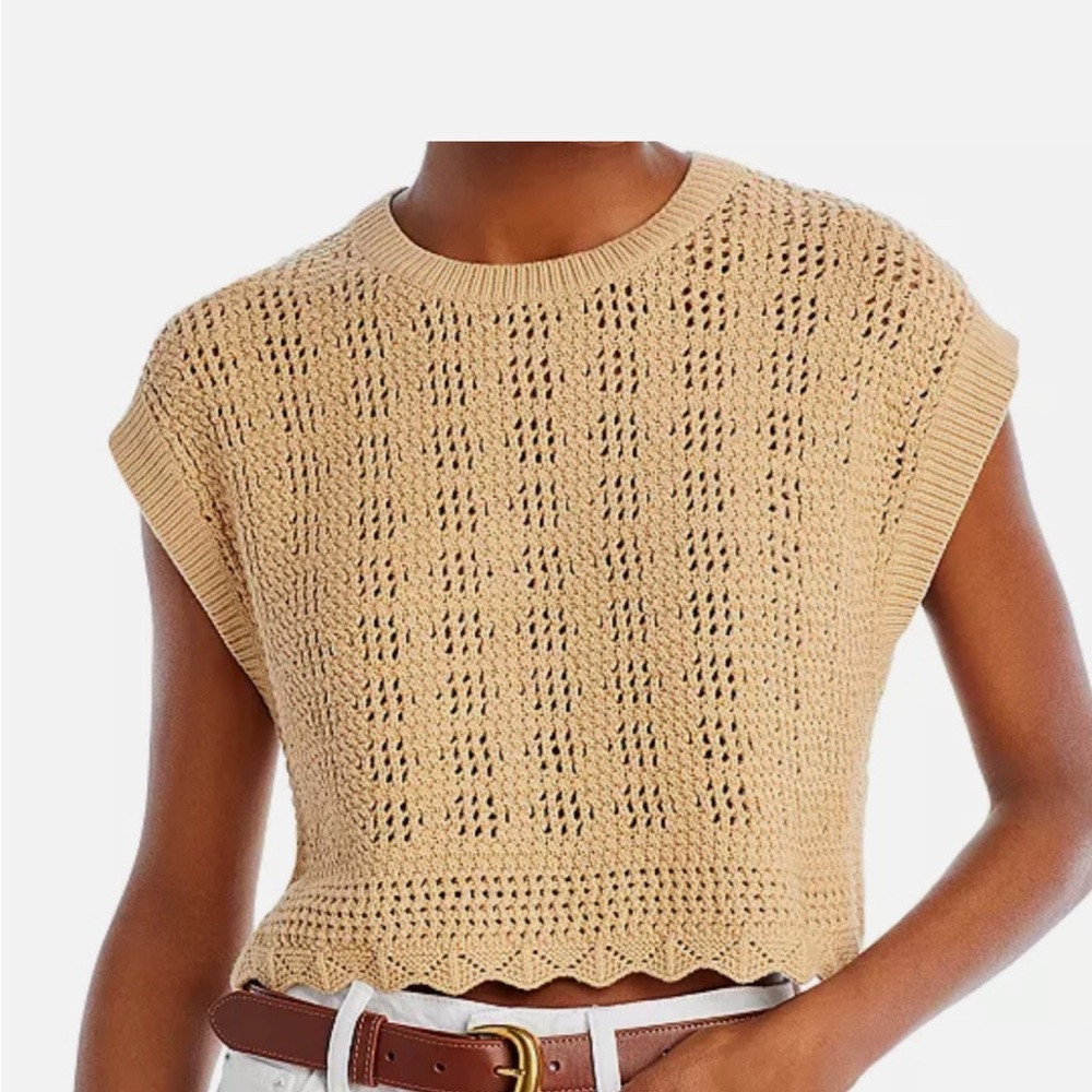 AQUA
Cotton Crochet Crop Top
Nwt small. Brand new - Picture 1 of 10